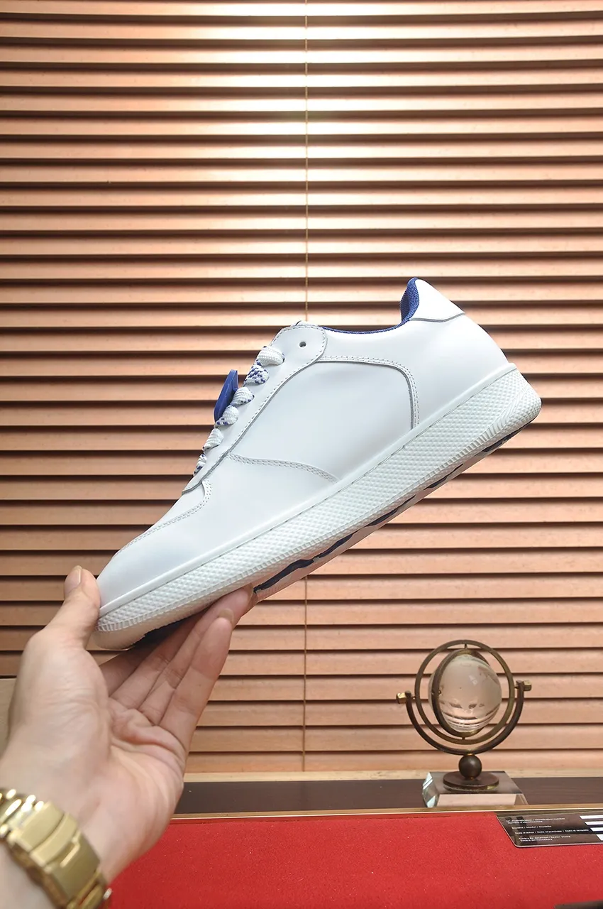 Men's shoes 💰540💶【Burberry】Classic low-top sneakers｜Imported cowhide with classic plaid fabric｜Sheepskin lining｜Original outsole｜Fine workmanship and comfortable to wear Size: 38-44 (customized at 45)